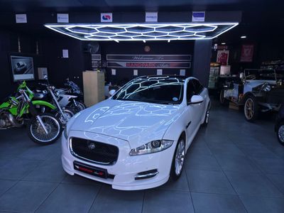 2013 Jaguar XJ Jaguar XJ 3.0D Premium Luxury