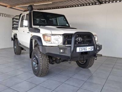 2016 Toyota Land Cruiser 79 4.5 D Double-Cab