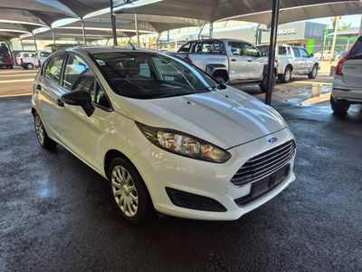 2015 Ford Fiesta 1.4 Ambiente 5-dr