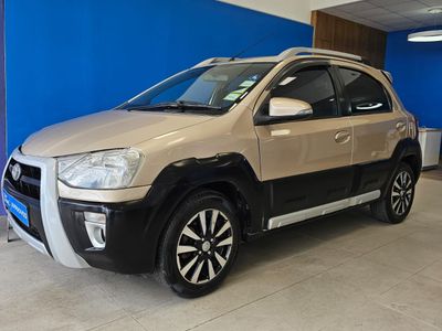 2017 Toyota Etios Cross 1.5 XS 5-dr