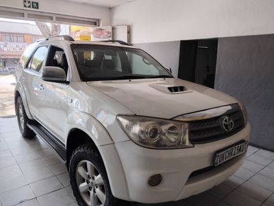 2010 Toyota Fortuner 3.0 D-4D Raised Body Auto