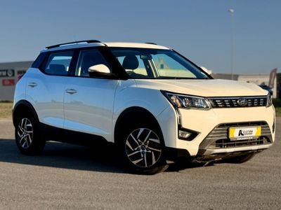 2022 Mahindra XUV 300 1.5D | W8