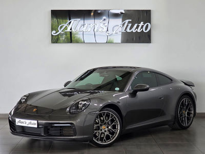 2021 Porsche 911 Carrera