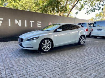 2013 Volvo V40 T4 Elite Auto