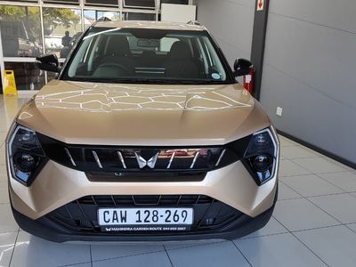 2025 Mahindra XUV 3XO 1.2T AX5