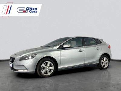 2018 Volvo V40 T3 Kinetic