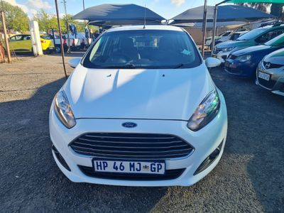 2014 Ford Fiesta Manual