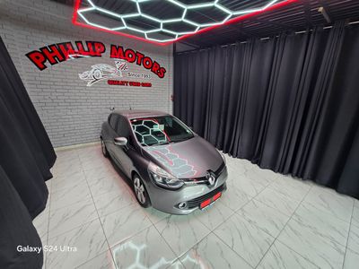 2017 Renault Clio IV 900T Expression 5-dr (66kW)