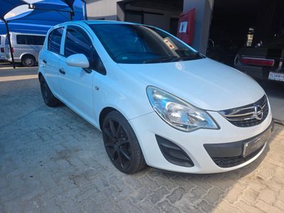 2013 Opel Corsa 1.4 Essentia 5-dr