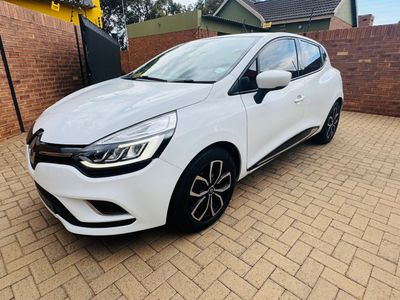 2017 Renault Clio IV 900T Dynamique 5-dr (66kW)