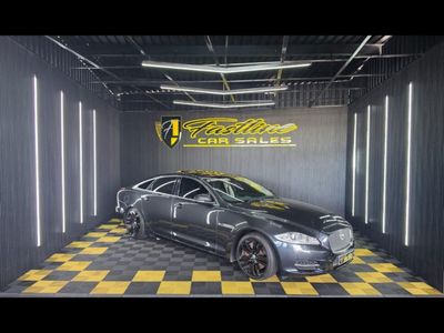 2011 Jaguar XJ 2015 JAGUAR XJ 3.0D PREMIUM LUXURY -