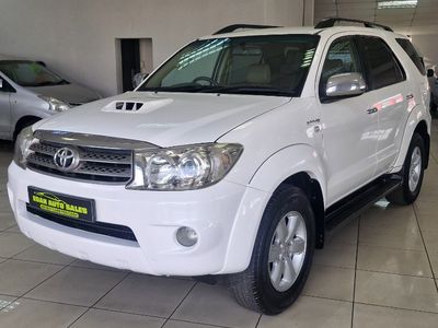 2010 Toyota Fortuner 3.0 D-4D Raised Body