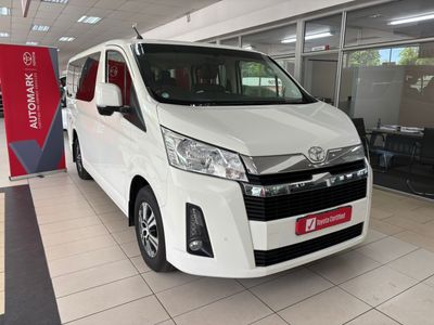 2024 Toyota Quantum 2.8 GL 11-seat Manual