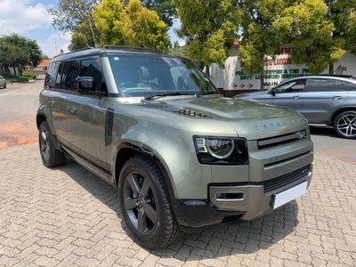 2022 Land Rover Defender 110 D300 HSE X-Dynamic