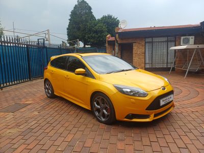 2015 Ford Focus 2.0 GTDi ST3 5-dr