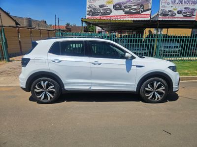 2022 Volkswagen T-Cross 1.5 TSI R-Line Auto