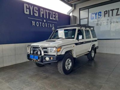2017 Toyota Land Cruiser 76 4.5 D V8 Station Wagon