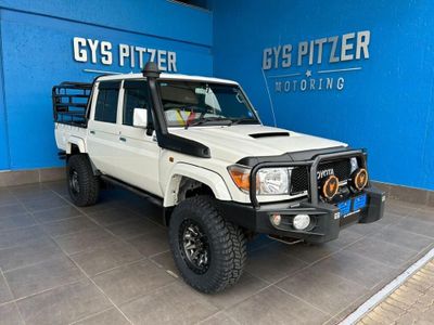 2022 Toyota Land Cruiser 79 4.5 D Double-Cab