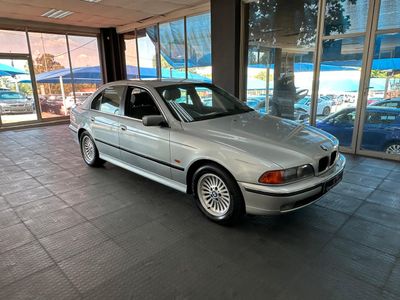 1999 BMW 5 Series 528i