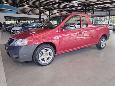2023 Nissan NP200 1.6 A/C Safety Pack