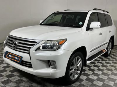 2013 Lexus LX 570