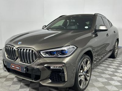 2021 BMW X6 M50i