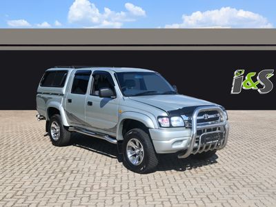 2005 Toyota Hilux 2700i Raider Raised Body Double-Cab
