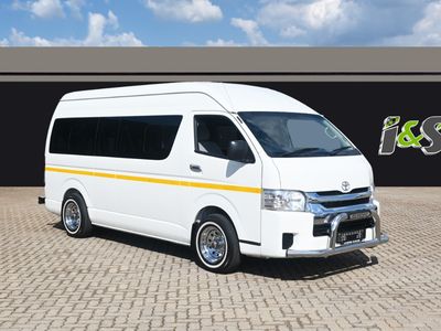 2015 Toyota Quantum 2.5 D-4D 14-seat