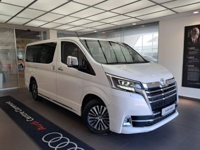 2023 Toyota Quantum 2.8 VX 9-seat