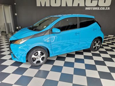 2016 Toyota Aygo 1.0 X-Play 5-dr