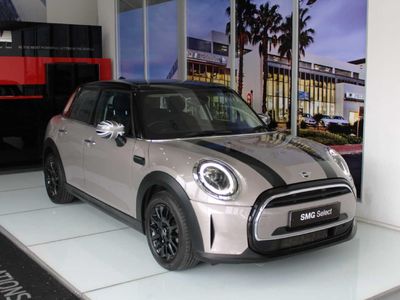 2021 MINI Hatch Cooper Auto