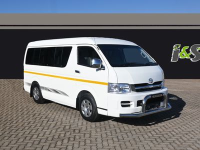 2009 Toyota Quantum 2.7 10-seat