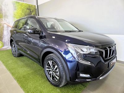 2025 Mahindra XUV 700 2.0 AX5 Auto