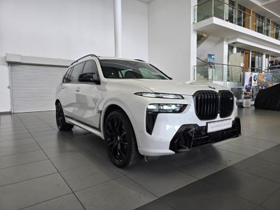 2025 BMW X7 xDrive M60i M Performance