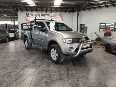 2009 Mitsubishi Triton 3.2 DI-D ClubCab 4x4 Single-Cab