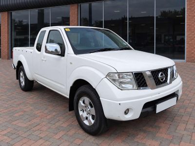 2015 Nissan Navara 2.5 dCi XE KingCab Single-Cab
