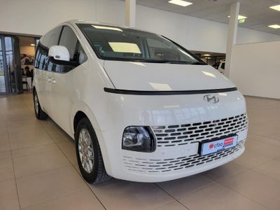 2022 Hyundai Staria 2.2d Executive Auto