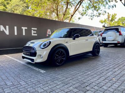 2019 MINI Hatch Cooper S Auto