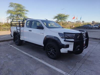 2021 Toyota Hilux 2.8 GD-6 Raised Body Legend 4x4 Auto Extended Cab