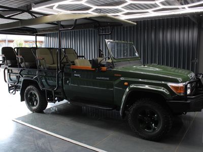 2011 Toyota Land Cruiser 79 4.2 D Single-Cab