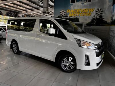 2023 Toyota Quantum 2.8 GL 11-seat