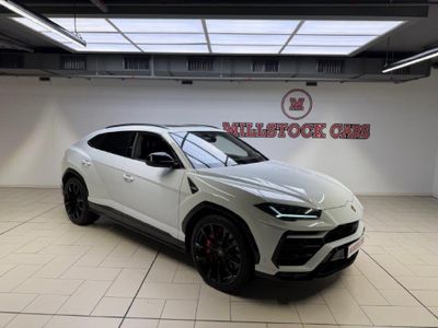 2022 Lamborghini Urus 4.0 V8