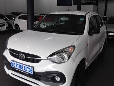 2023 Toyota Vitz 1.0 XR