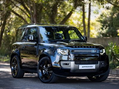 2024 Land Rover Defender 90 D300 HSE X-Dynamic