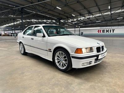 1996 BMW 3 Series 318is
