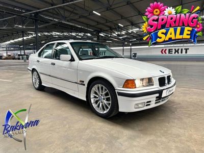 1996 BMW 3 Series 318is
