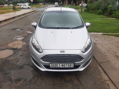 2015 Ford Fiesta 1.4 Ambiente 5-dr