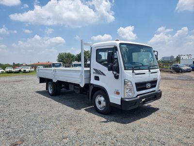 2023 Hyundai EX8 LWB F/C C/C