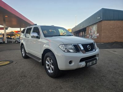 2014 Nissan Pathfinder 2.5 dCi 4x4 LE