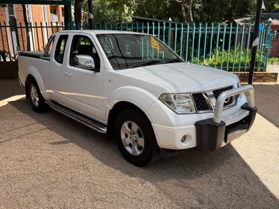 2014 Nissan Navara 2.5 dCi XE KingCab Single-Cab
